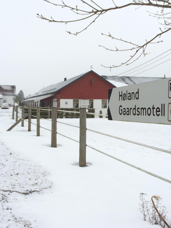 Høland Gaardsmotel Loken Buitenkant foto